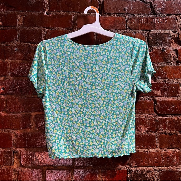 Floral Baby Tee - Picture 5 of 5